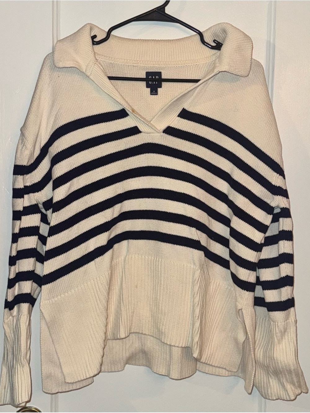 GAP White & Navy Striped Collared V-Neck Sweater